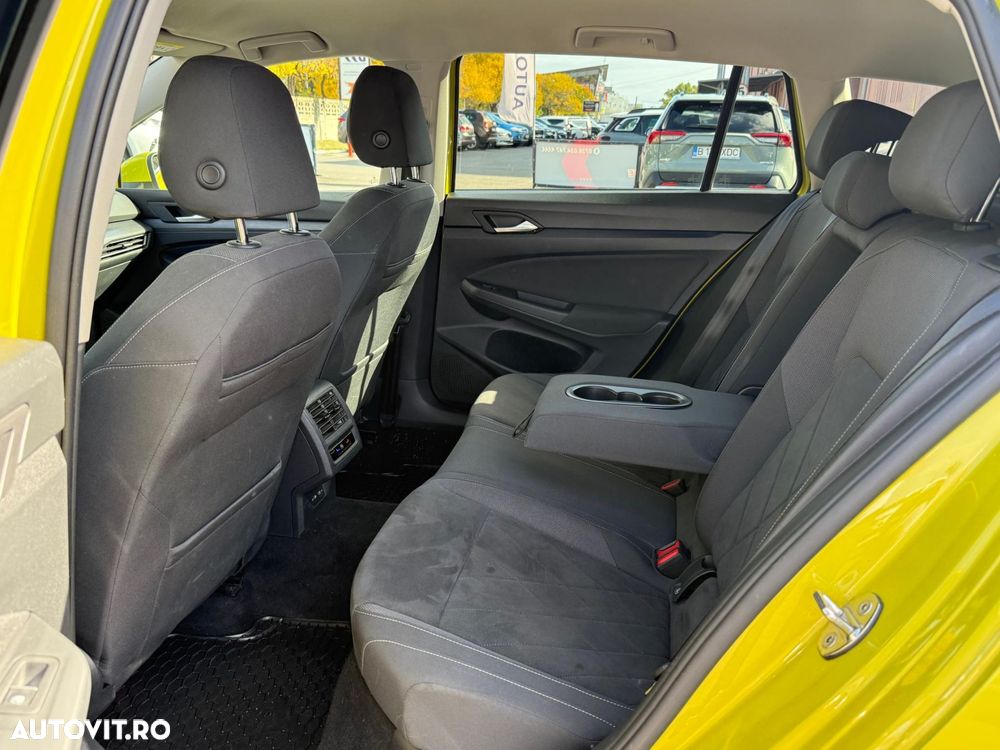 Volkswagen Golf - 9