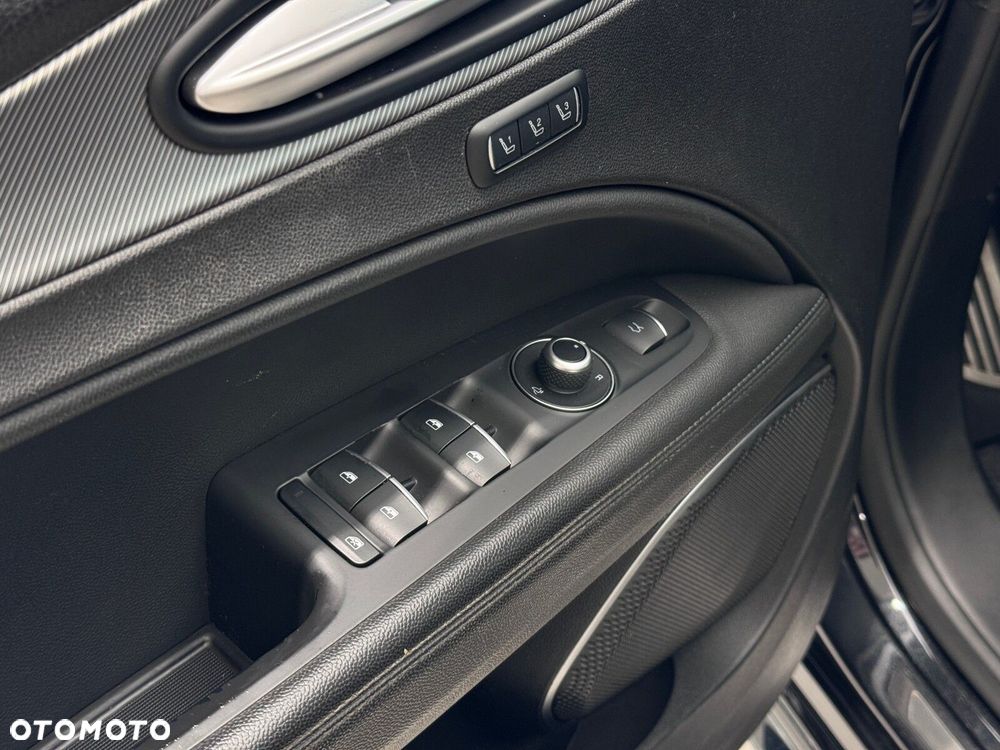 Alfa Romeo Stelvio 2.0 Turbo Veloce Q4 - 21