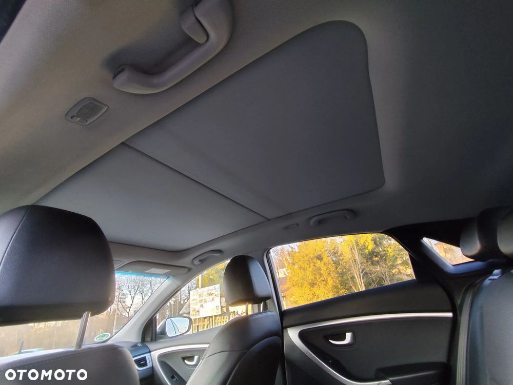 Hyundai i30 1.6 Fifa World Cup Edition - 14