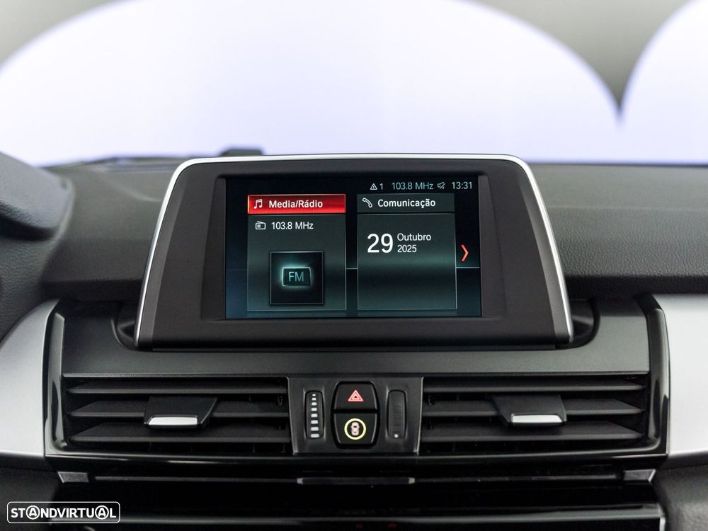 BMW 225xe Active Tourer Advantage - 26