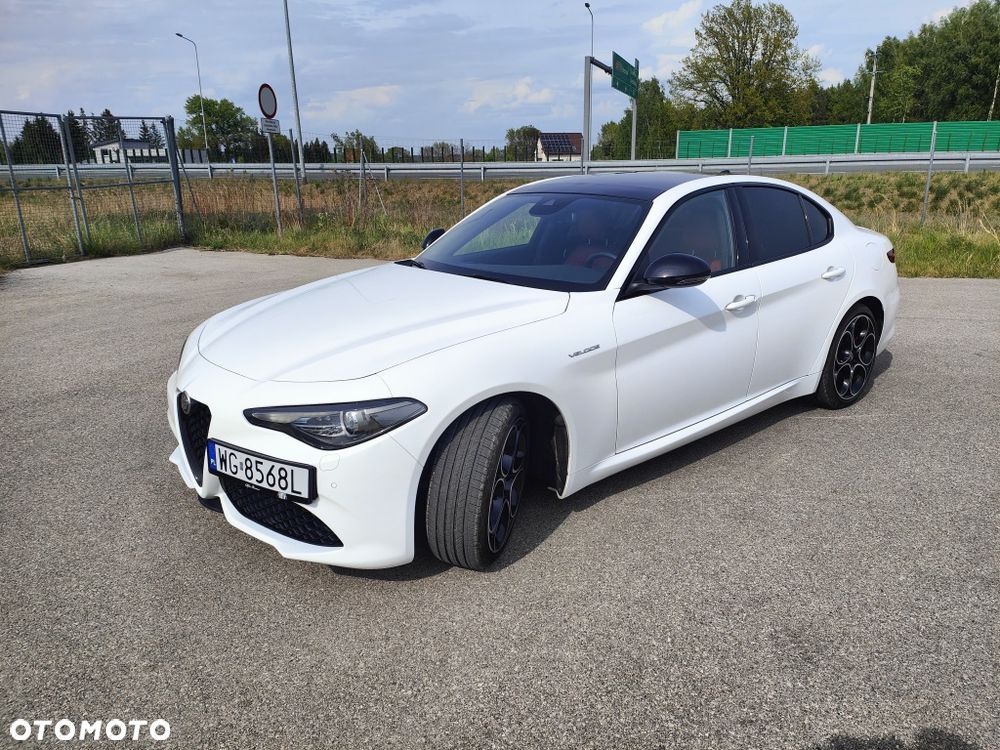 Alfa Romeo Giulia - 4
