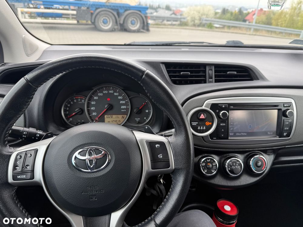 Toyota Yaris 1.33 VVT-i Multi Mode Edition - 10
