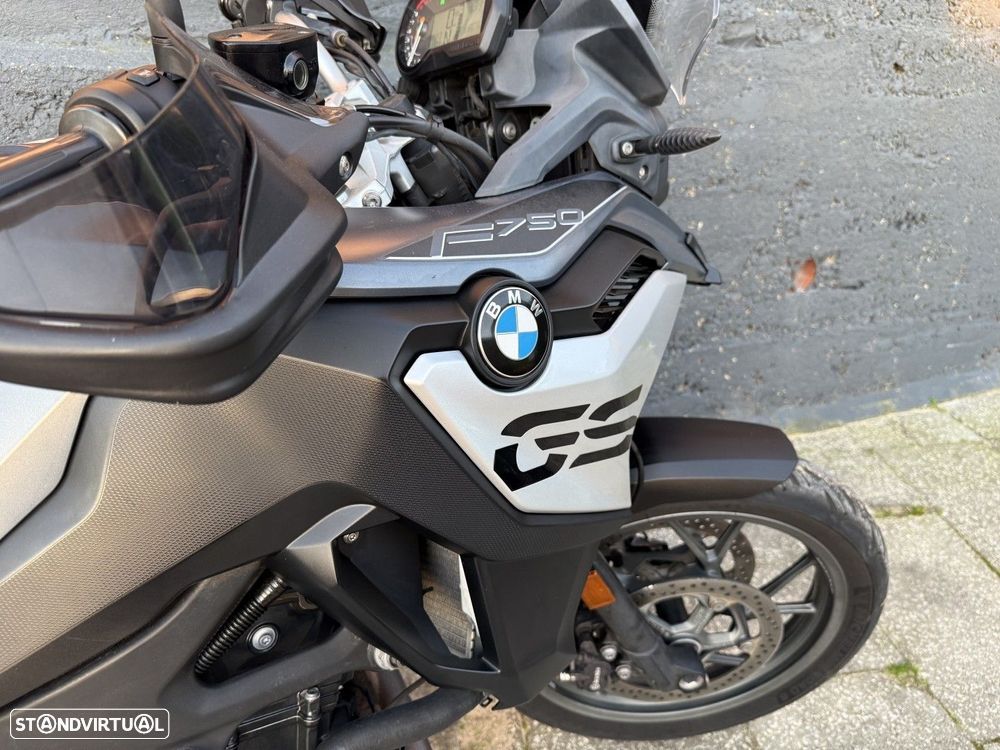 BMW F 750 GS Exclusive - 3