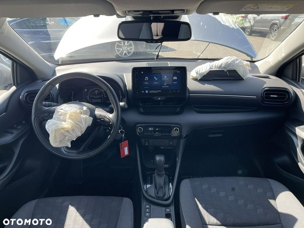 Toyota Yaris - 9