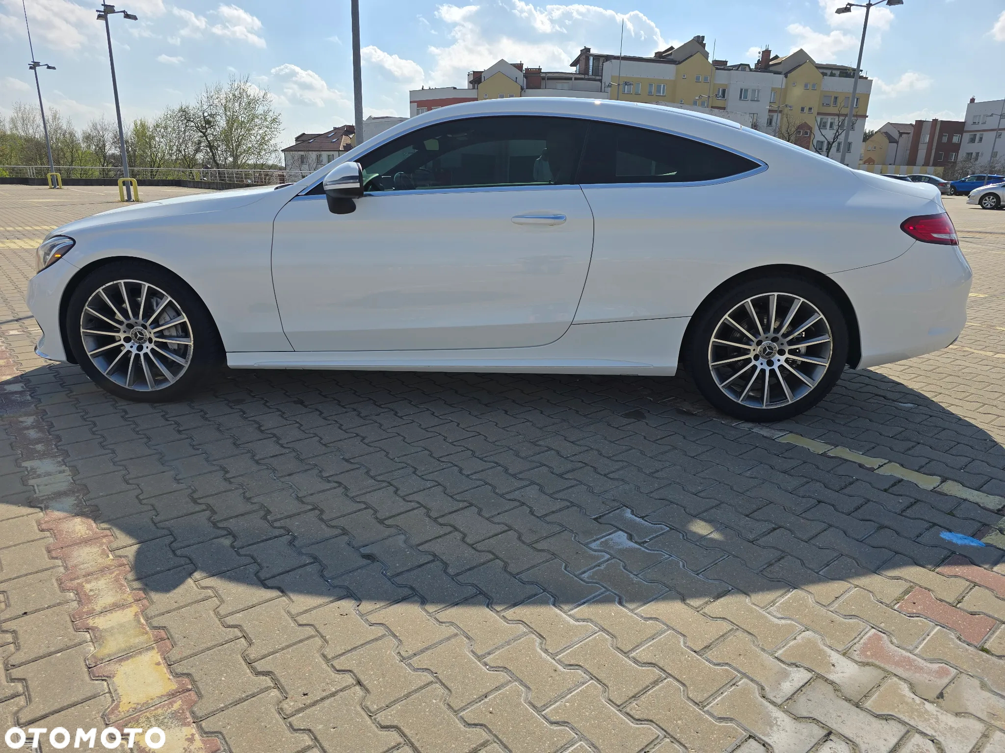 Mercedes-Benz Klasa C 300 Coupe 4Matic 9G-TRONIC - 11