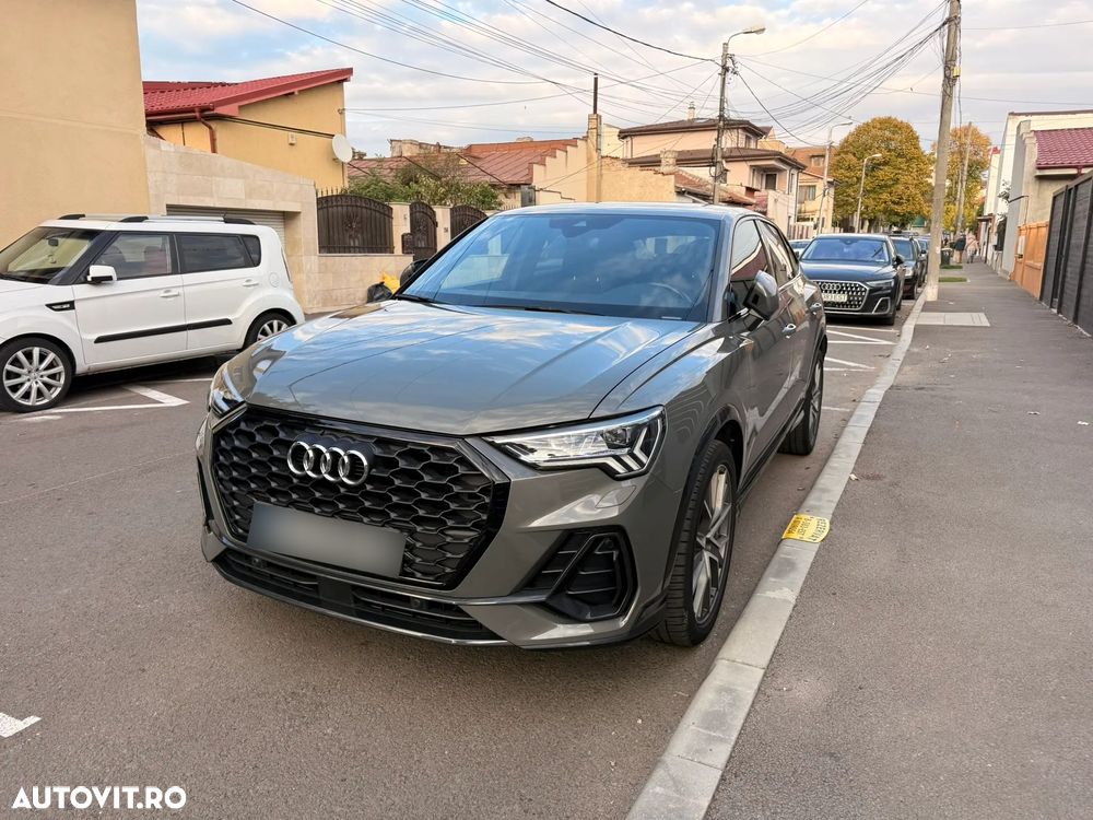 Audi Q3 35 TFSI S tronic - 1