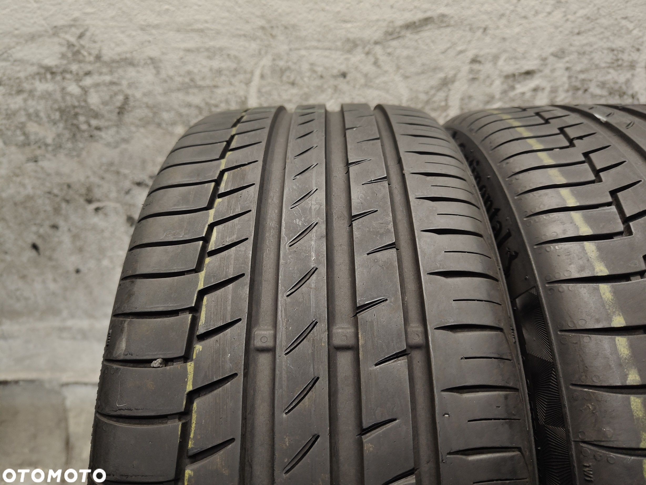 Para opon 205/40R17 Continental 6.7mm Opony Letnie (N771) - 3
