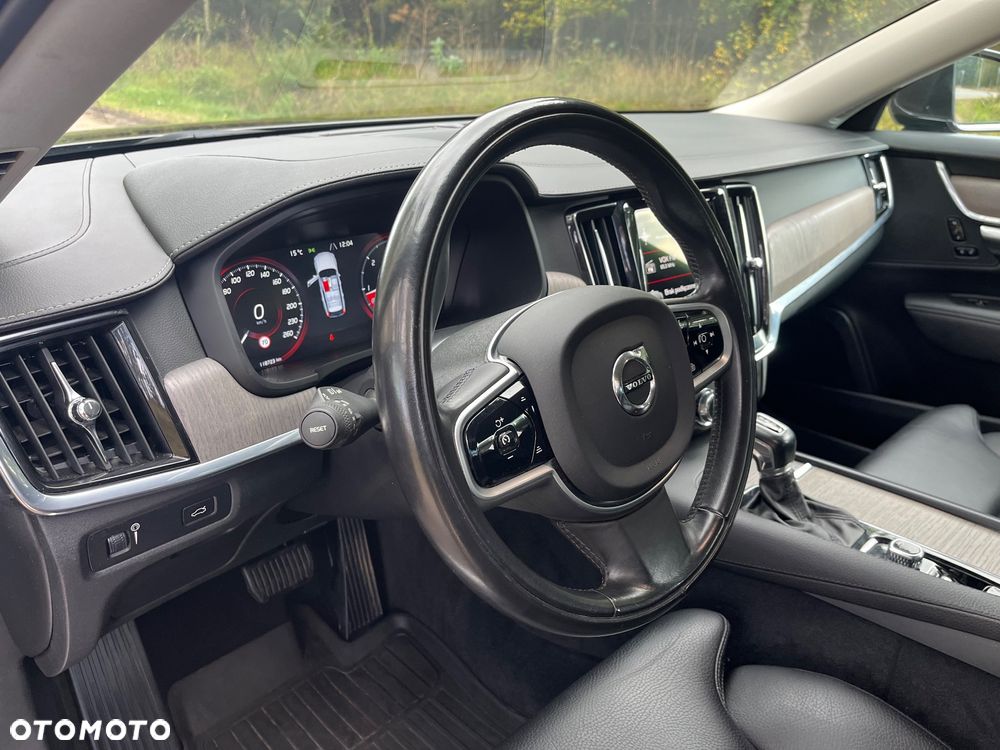 Volvo V90 D4 Inscription - 16