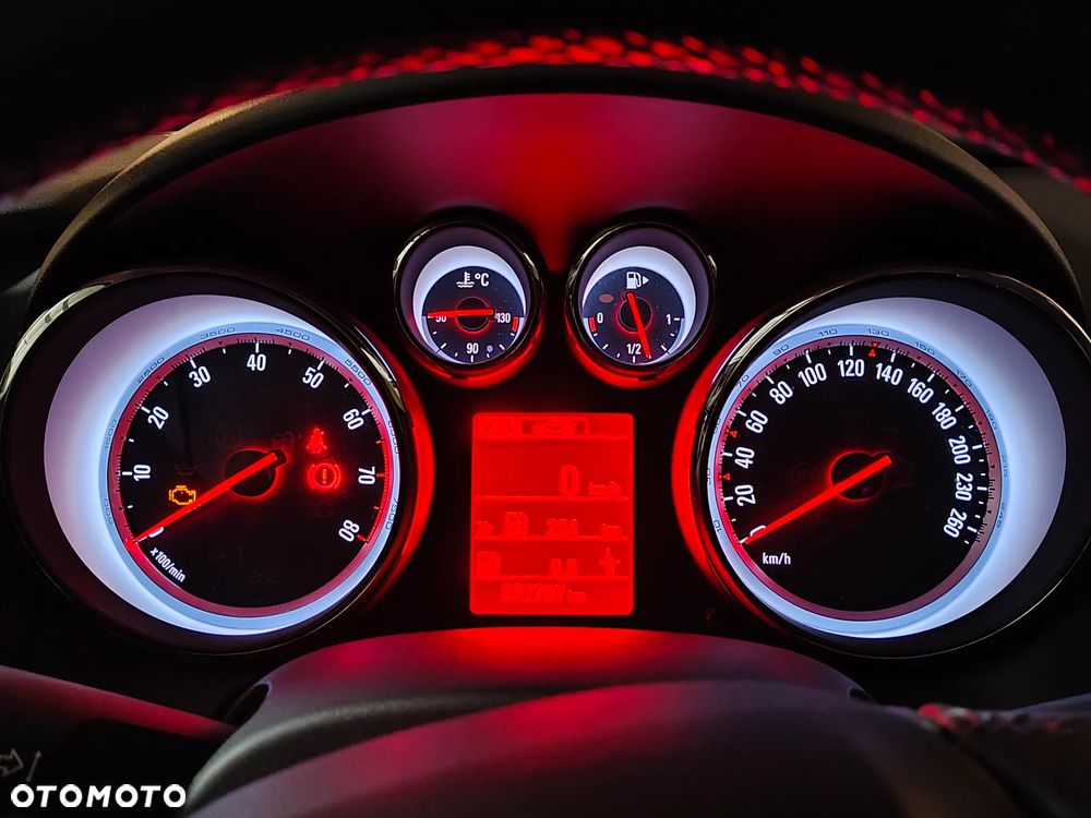 Opel Astra 1.6 Essentia - 12