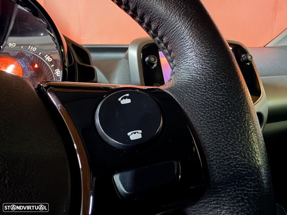 Toyota Aygo 1.0 X-Play+X-Touch - 17