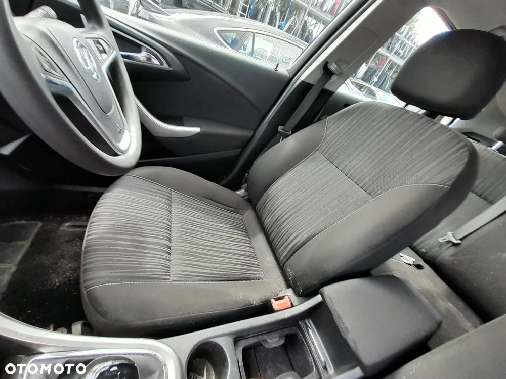 OPEL ASTRA J FOTELE KANAPA KOMPLET WERSJA AGNIELSKA MATERIAŁ FOTELA - 3