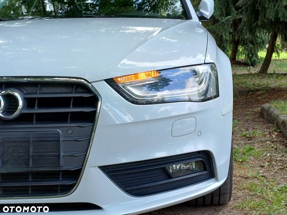 Audi A4 Avant - 13