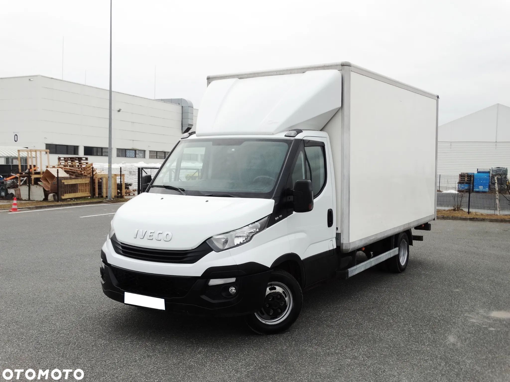 Iveco DAILY 35C16 160 PS BLIŹNIAK MODEL 2019 KONTENER WIDNA MOŻLIWY KREDYT LEASING - 1