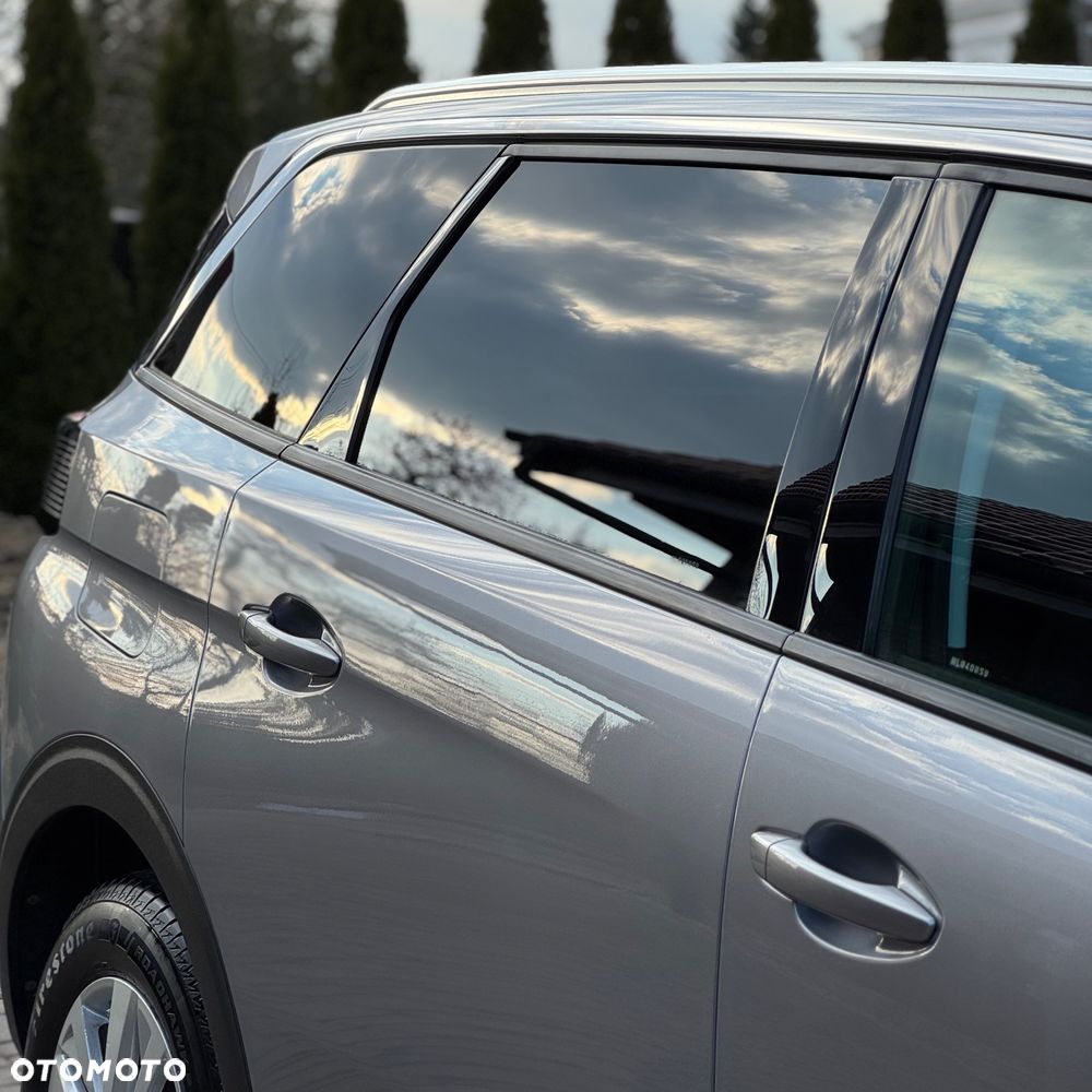 Peugeot 5008 - 13