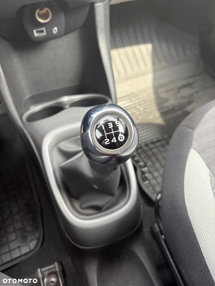 Toyota Aygo - 13