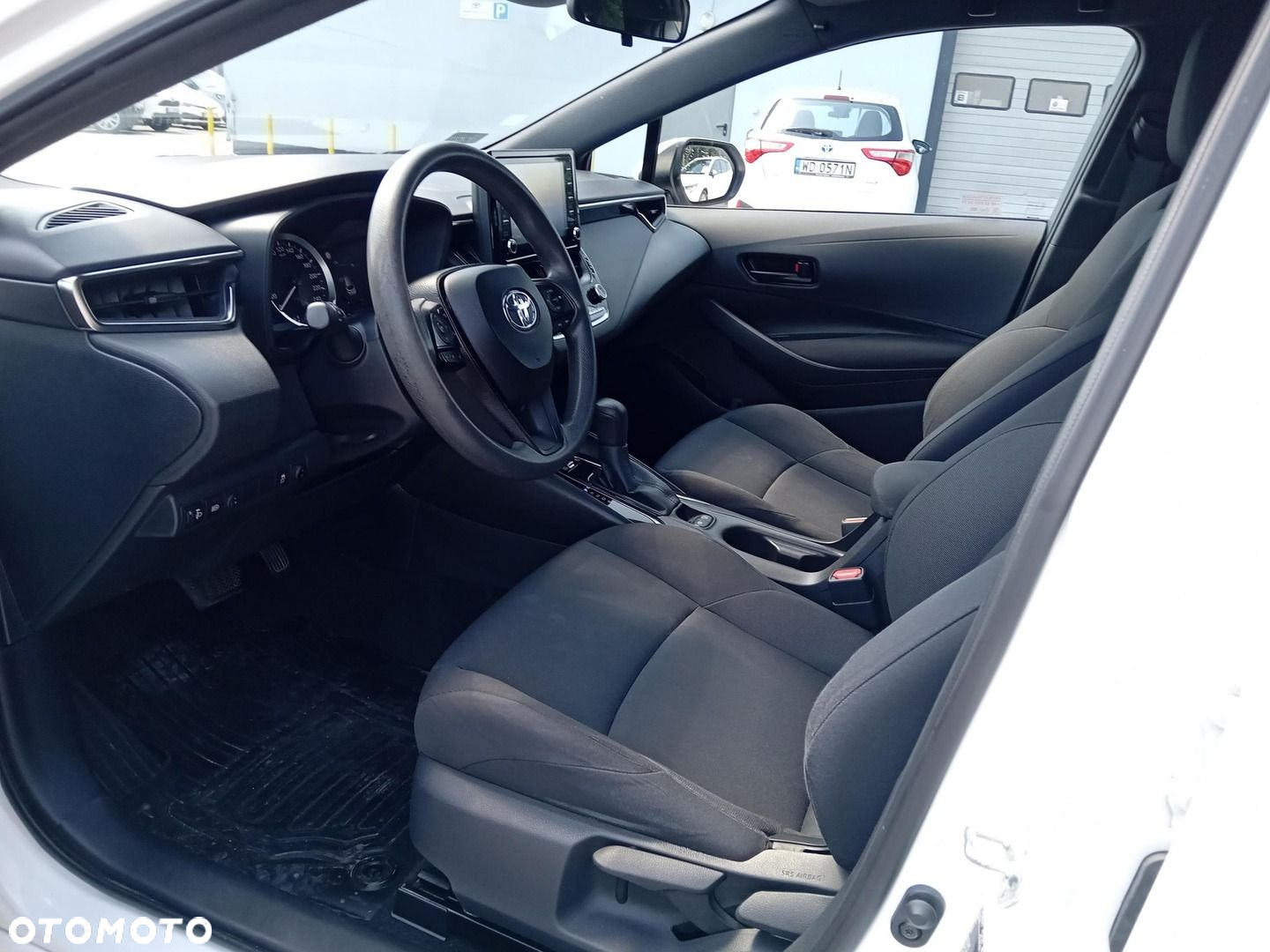 Toyota Corolla - 15