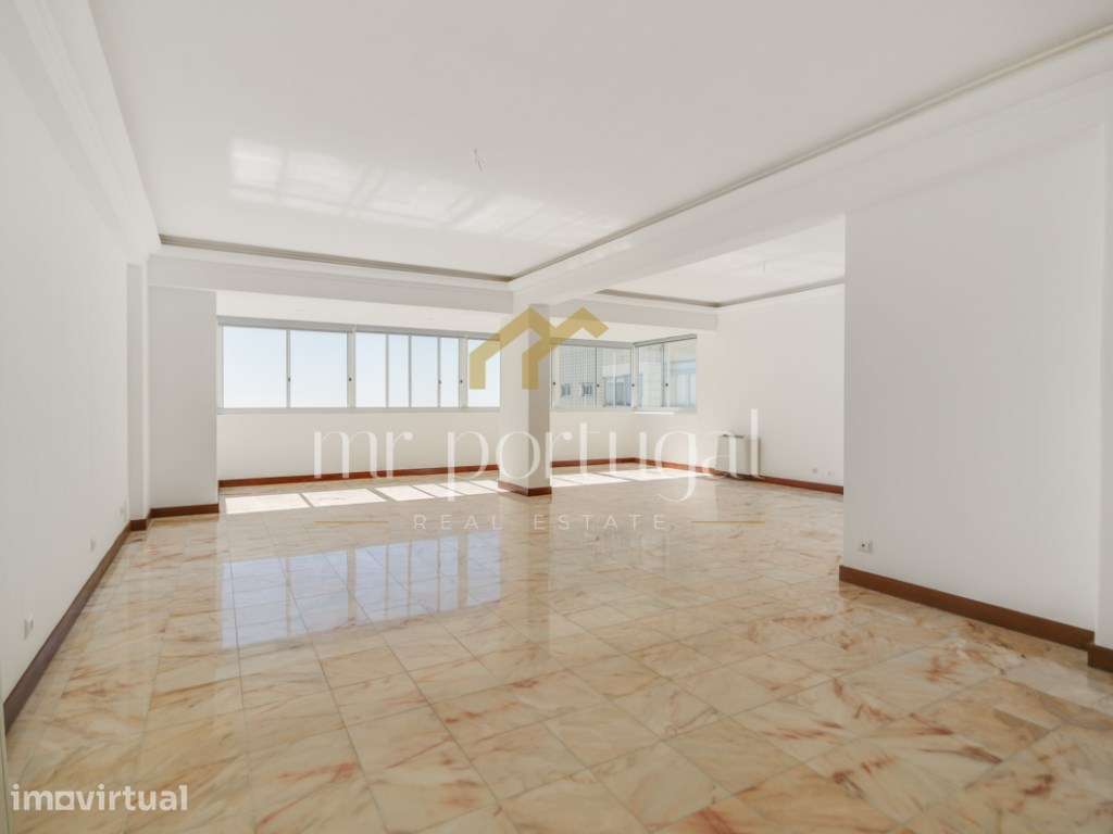 Apartamento T4 de Luxo para Arrendamento - Torres do Restelo, Lisboa - Grande imagem: 2/22