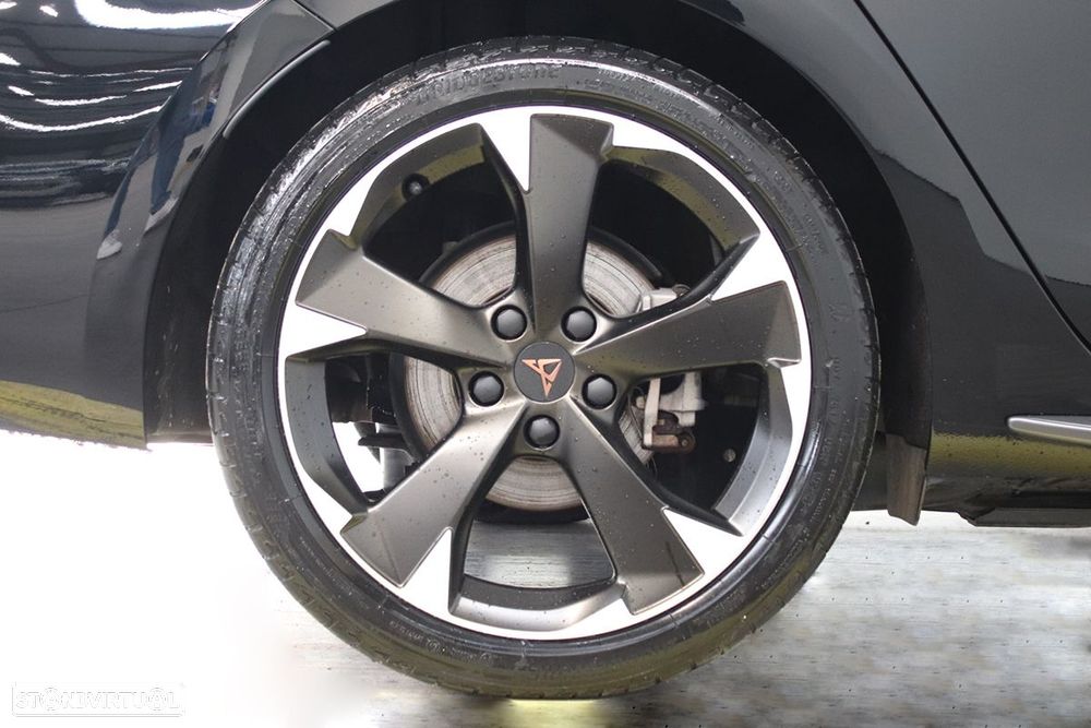 Cupra Leon ST 1.4 e-Hybrid MID DSG - 5