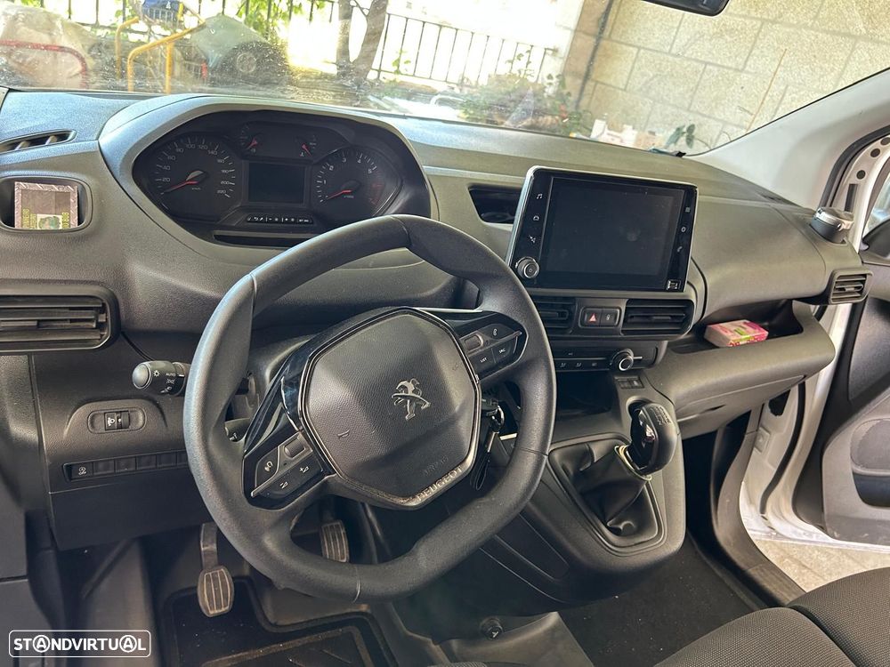 Peugeot Partner - 8