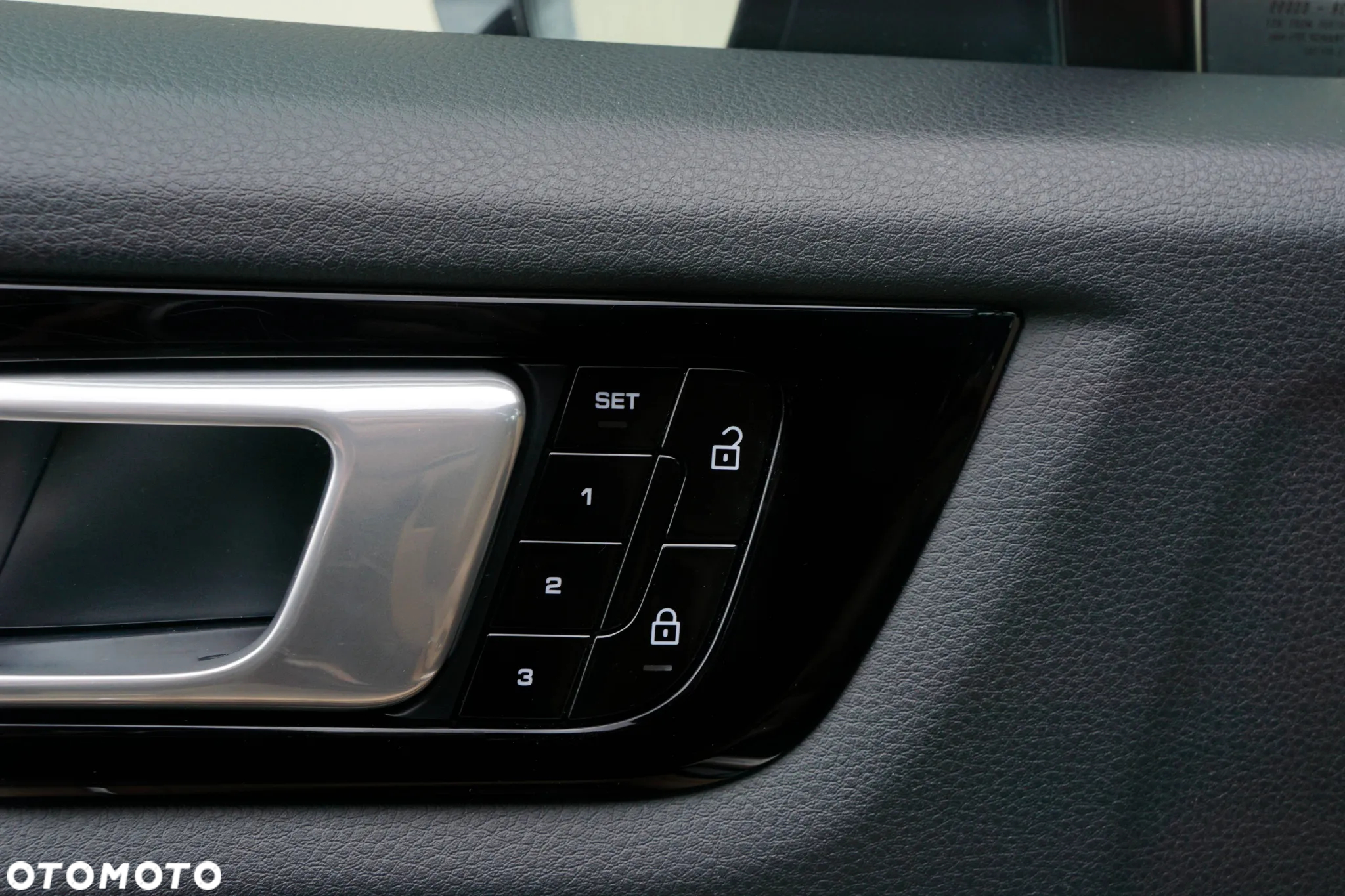 Porsche Cayenne Standard - 13