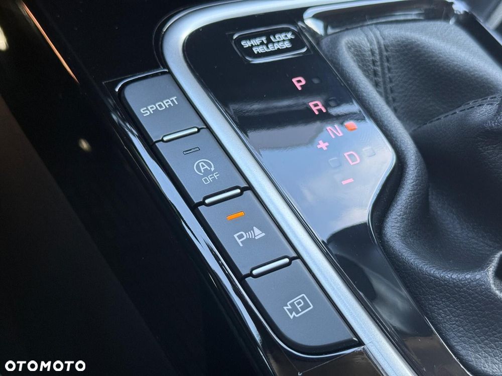 Kia XCeed 1.5 T-GDI L DCT - 28