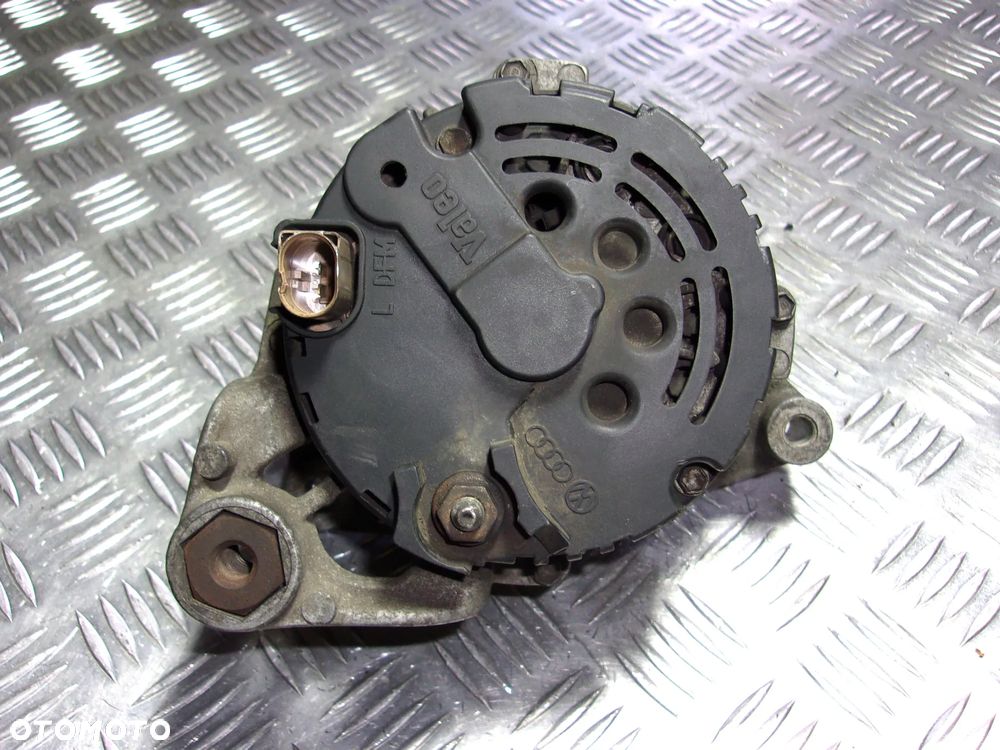 Audi A4 B6 B7 A6 C5 Allroad alternator 2.4 2.7 3.0 - 3