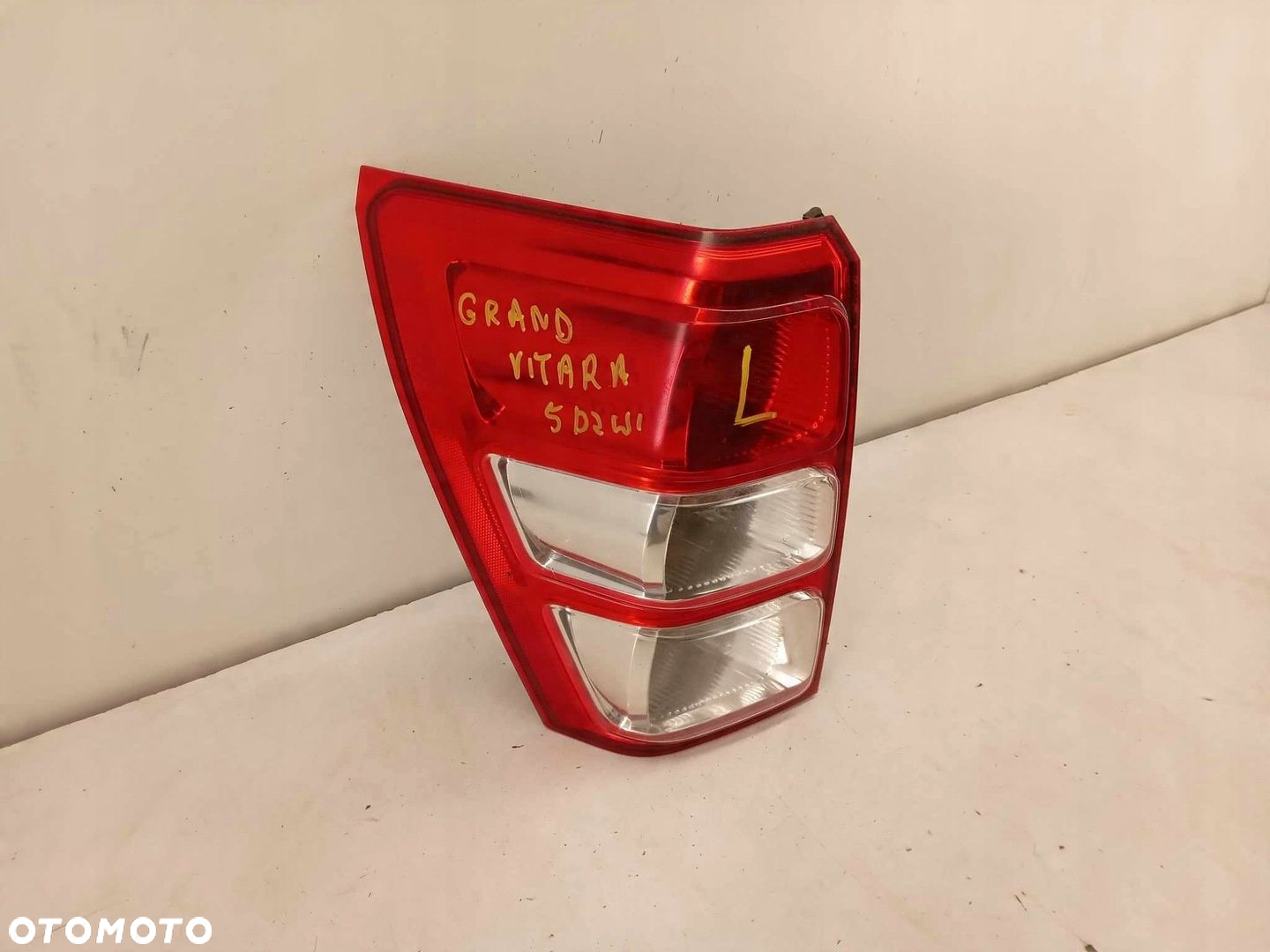 LAMPA LEWA TYLNA SUZUKI GRAND VITARA II 05-08 - 2