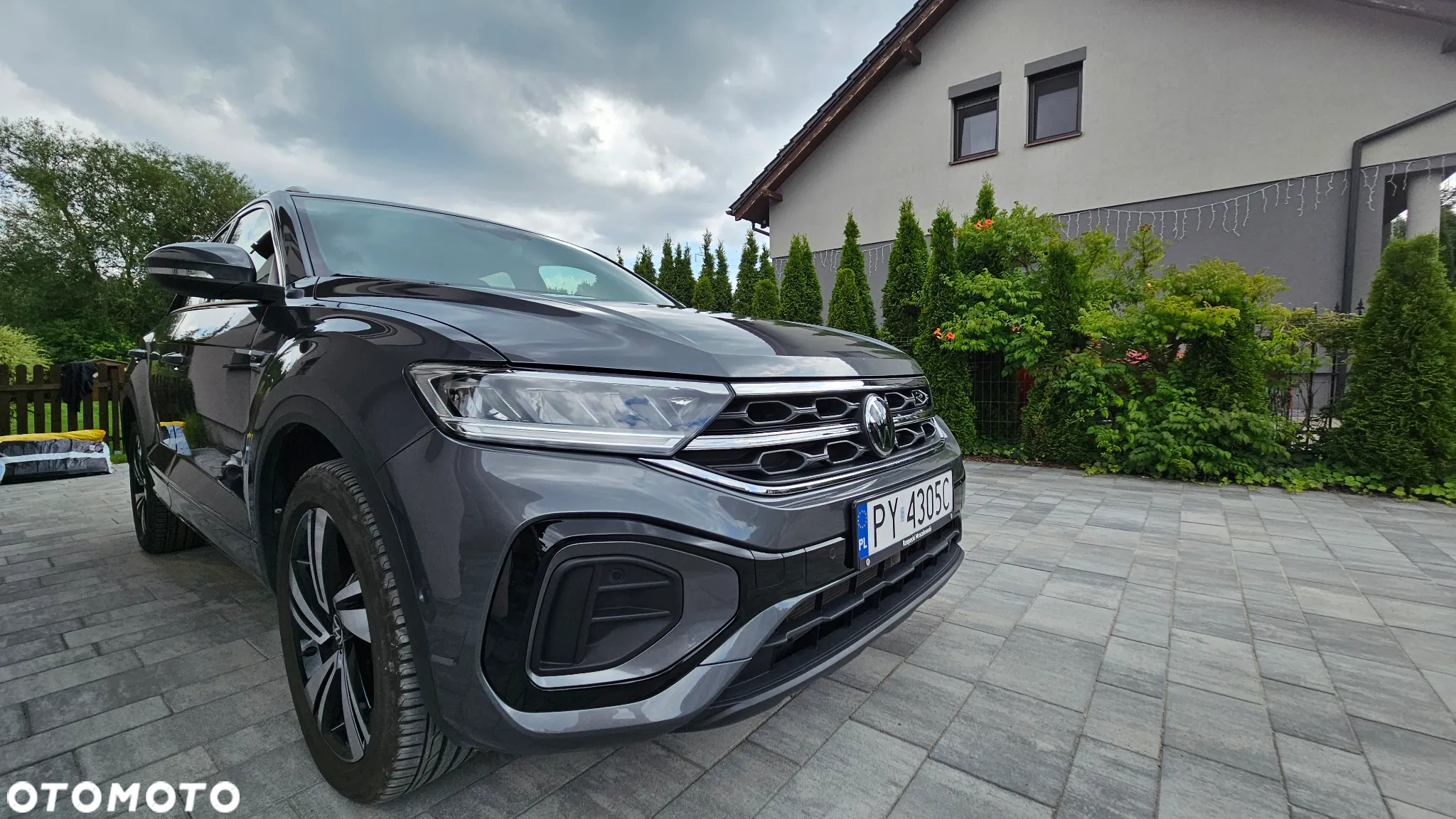 Volkswagen T-Roc 1.5 TSI R-Line DSG - 11