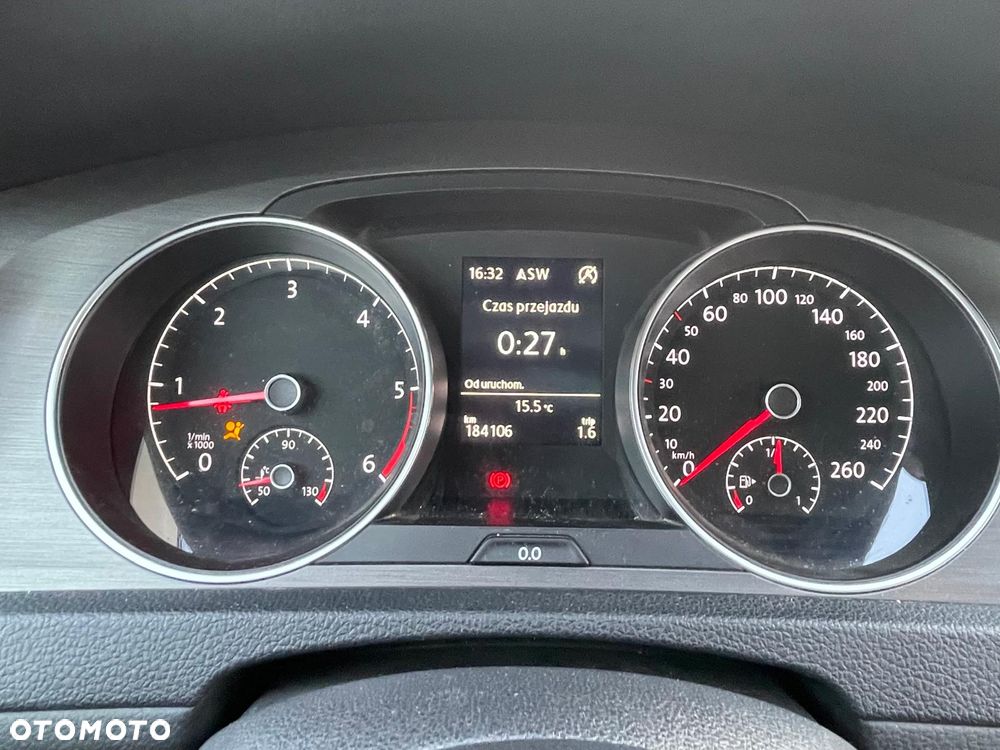 Volkswagen Golf 1.6 TDI DPF Comfortline - 16