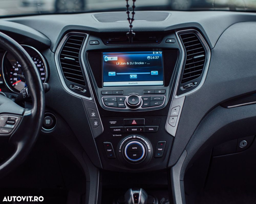 Hyundai Santa Fe 2.2 CRDi 4WD Automatik Premium - 13