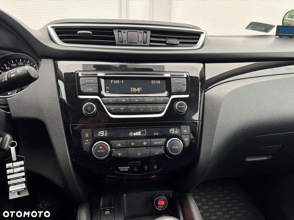 Nissan Qashqai 1.6 DIG-T Acenta - 12