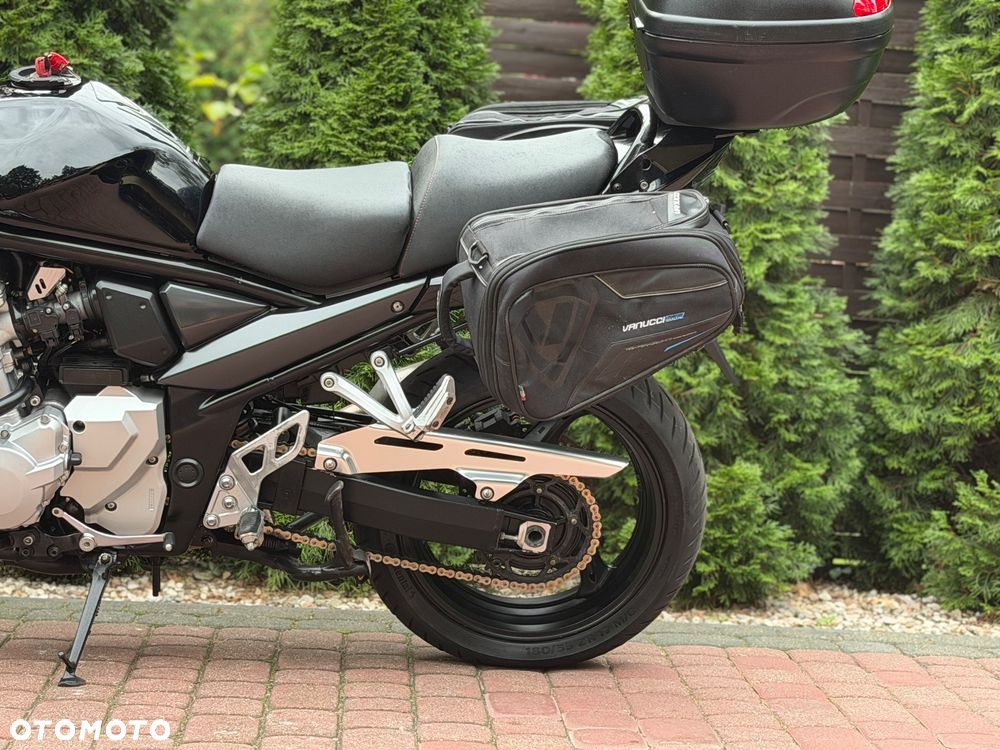 Suzuki Bandit - 20