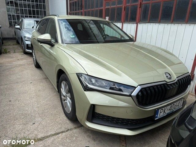 Skoda Superb 1.5 TSI mHEV Essence DSG - 4