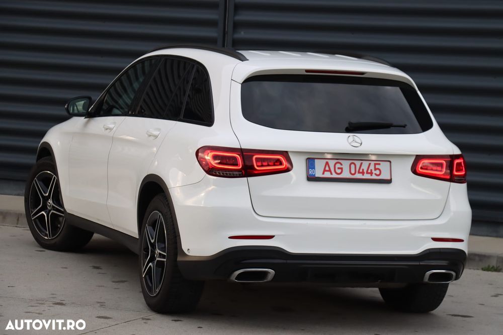 Mercedes-Benz GLC - 11
