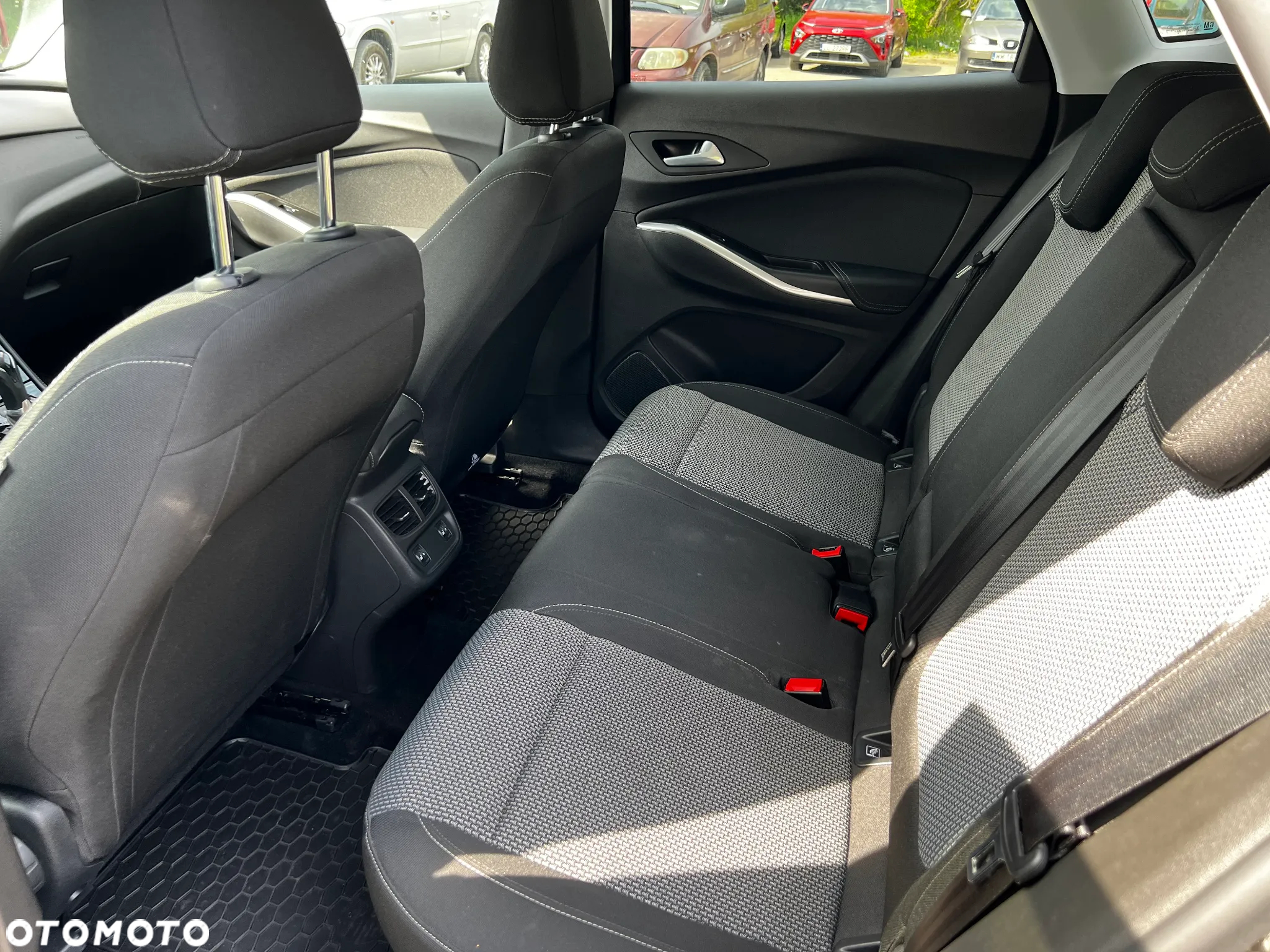 Opel Grandland X 1.2 T GPF Edition S&S - 13