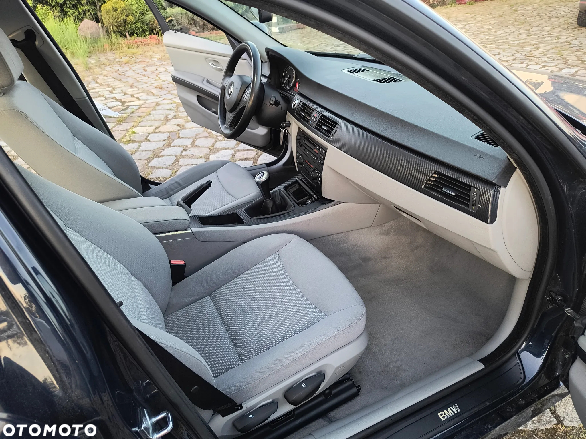 BMW Seria 3 320i - 6