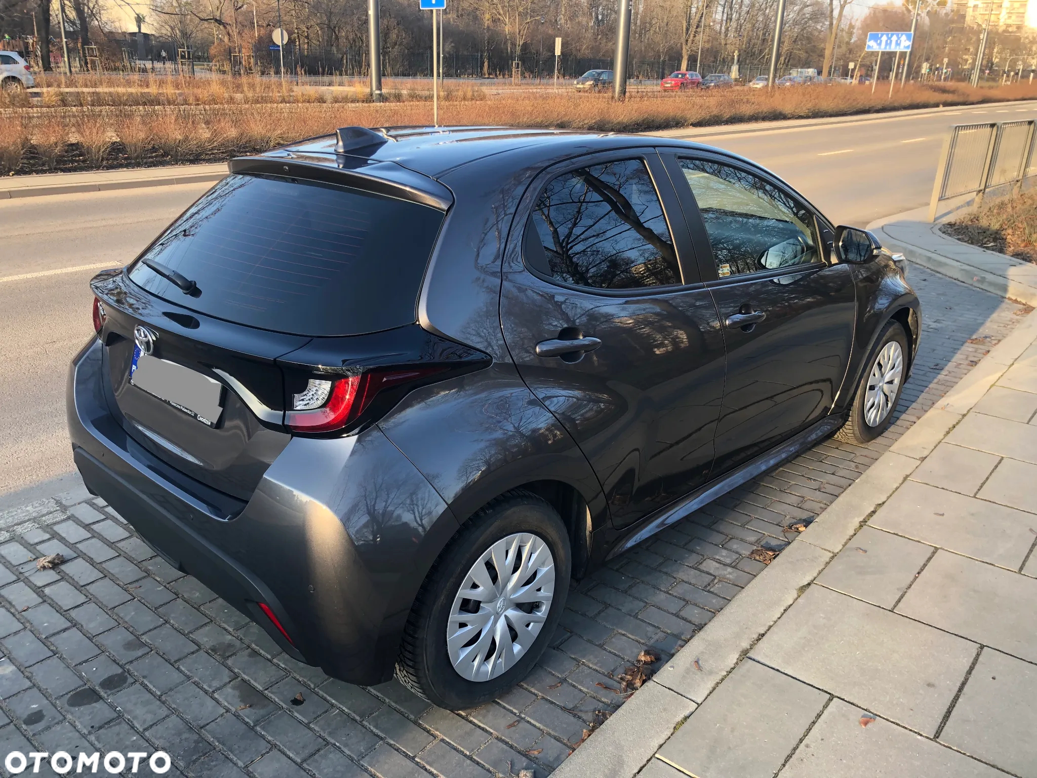 Toyota Yaris 1.5 Comfort CVT - 15