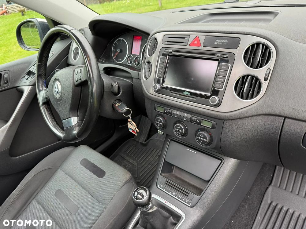 Volkswagen Tiguan 2.0 TDI DPF 4Motion Team - 8