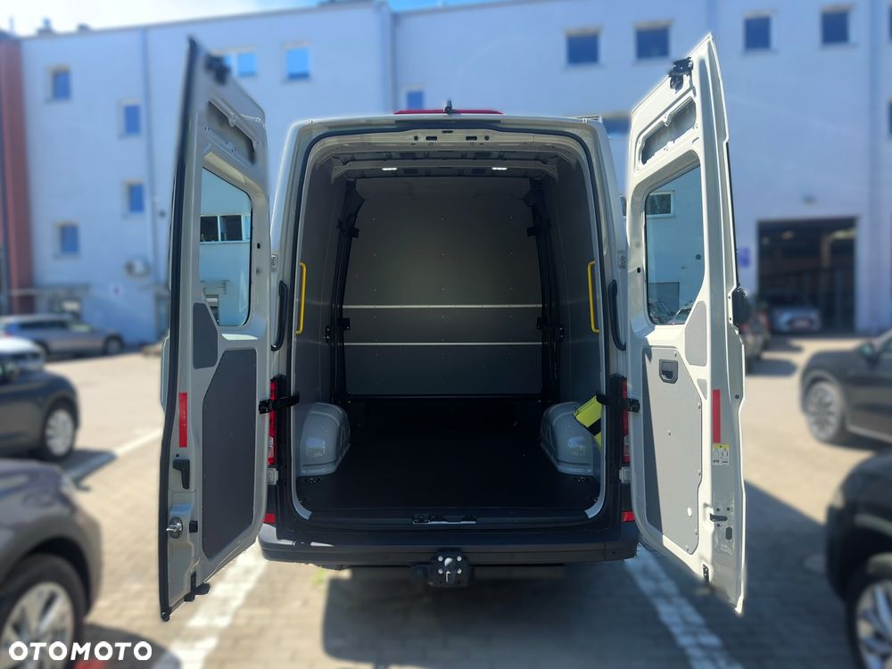 Volkswagen Crafter - 9