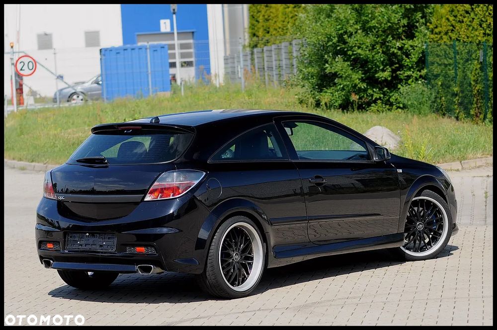 Opel Astra OPC - 19