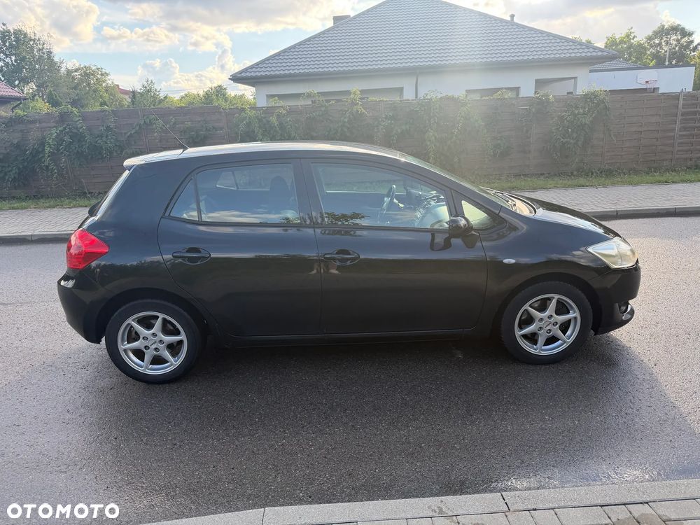 Toyota Auris 2.0 D-4D Sol - 7