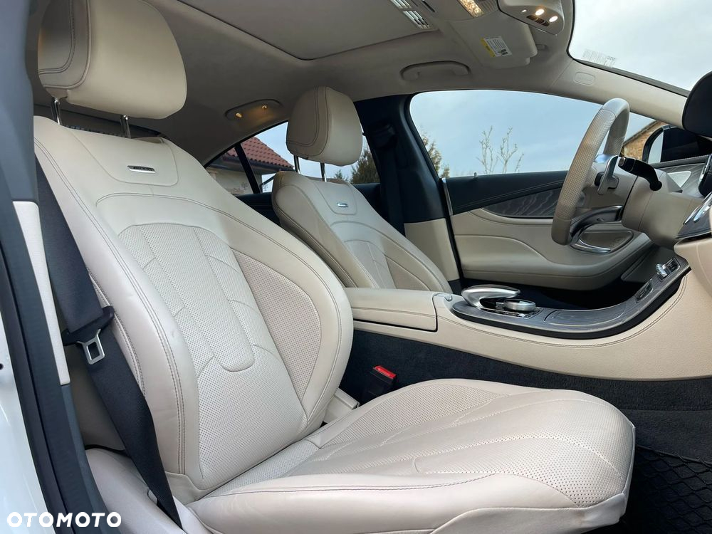 Mercedes-Benz CLS AMG 53 4Matic AMG Speedshift 9G-TRONIC - 22