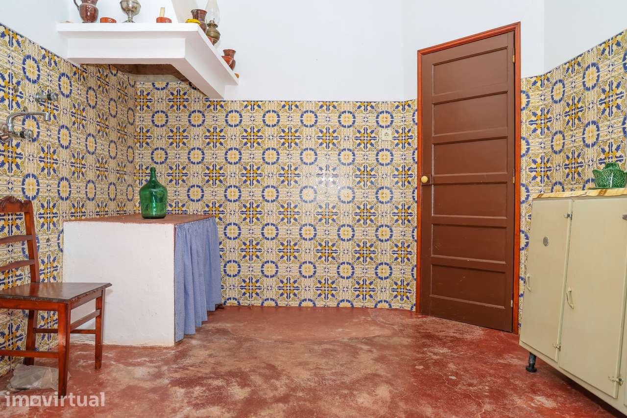 Moradia T3 com Jardim, Garagem e Vista Desafogada | Bairro – Alenquer - Grande imagem: 2/42