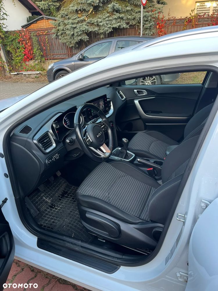 Kia Ceed 1.5 T-GDI L - 24