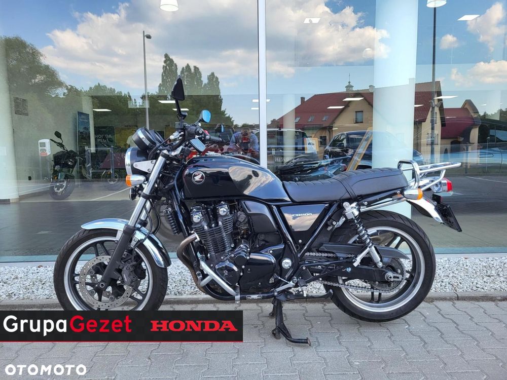 Honda CB - 2