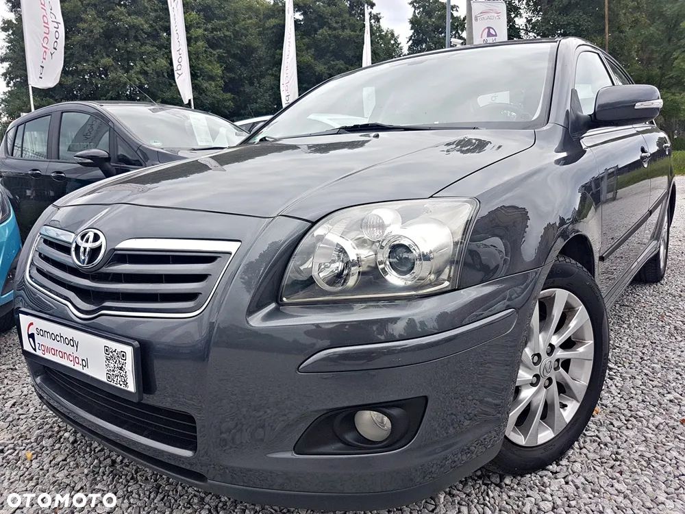 Toyota Avensis 2.0 VVT-i Executive - 2