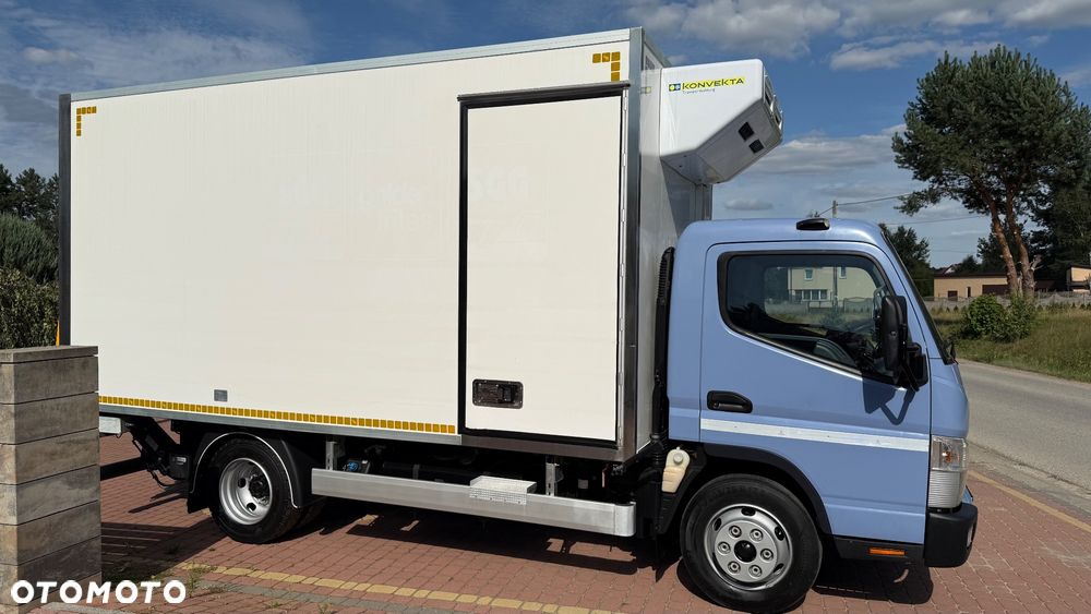Mitsubishi Fuso Canter - 2