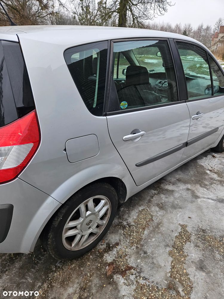 Renault Scenic - 6