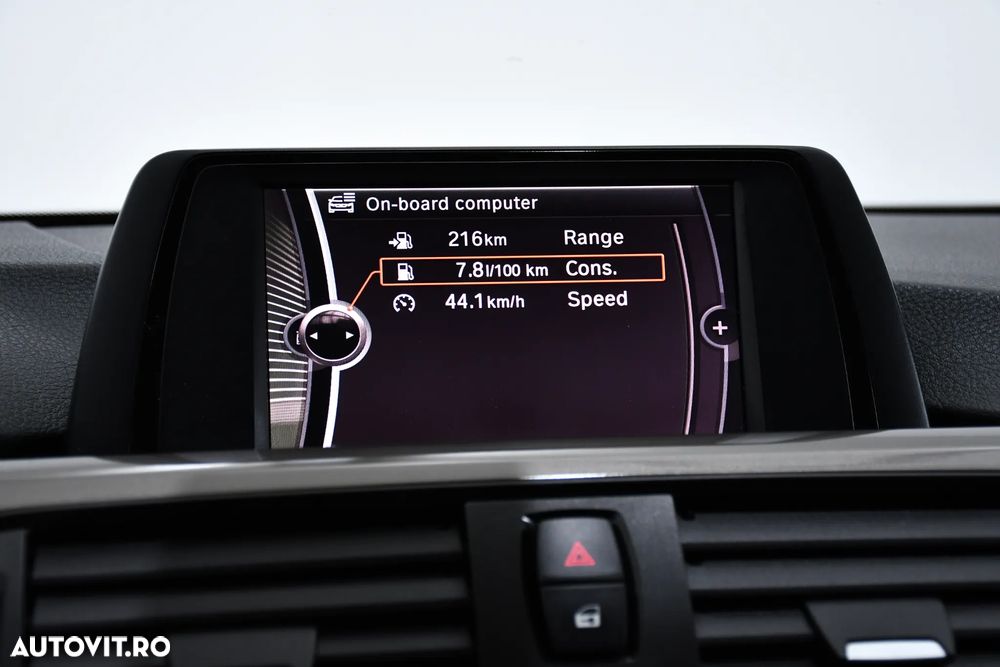 BMW Seria 3 320d Touring xDrive Aut. Modern Line - 20