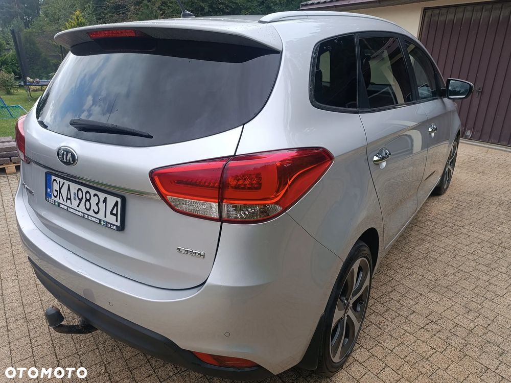 Kia Carens 1.7 CRDi L 7os - 3